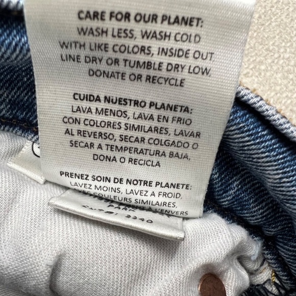 GRLFRND Jean 29 Blue Distressed Super Hi Rise Button Fly Slim Crop Stretch Piper - Picture 9 of 10